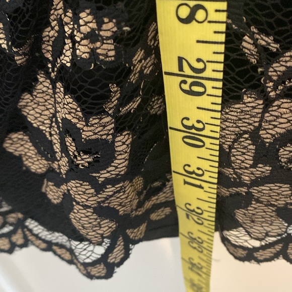 Dress - Picture 6 of 6